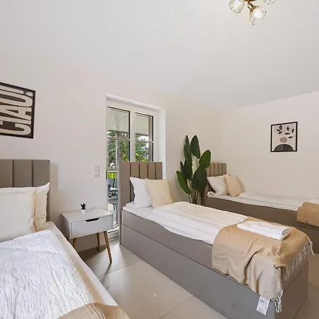 Freshimmo - Zentral, Balkon, 3 Zimmer, Fusslaeufig Zum Bahnhof, Saniert Und Modern Apartamento *