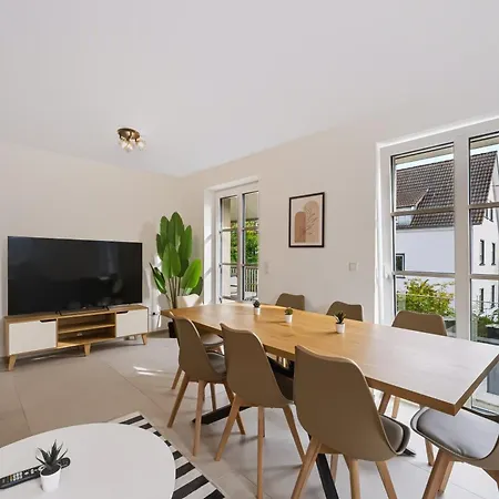 Freshimmo - Zentral, Balkon, 3 Zimmer, Fusslaeufig Zum Bahnhof, Saniert Und Modern Apartamento Ludwigsburg